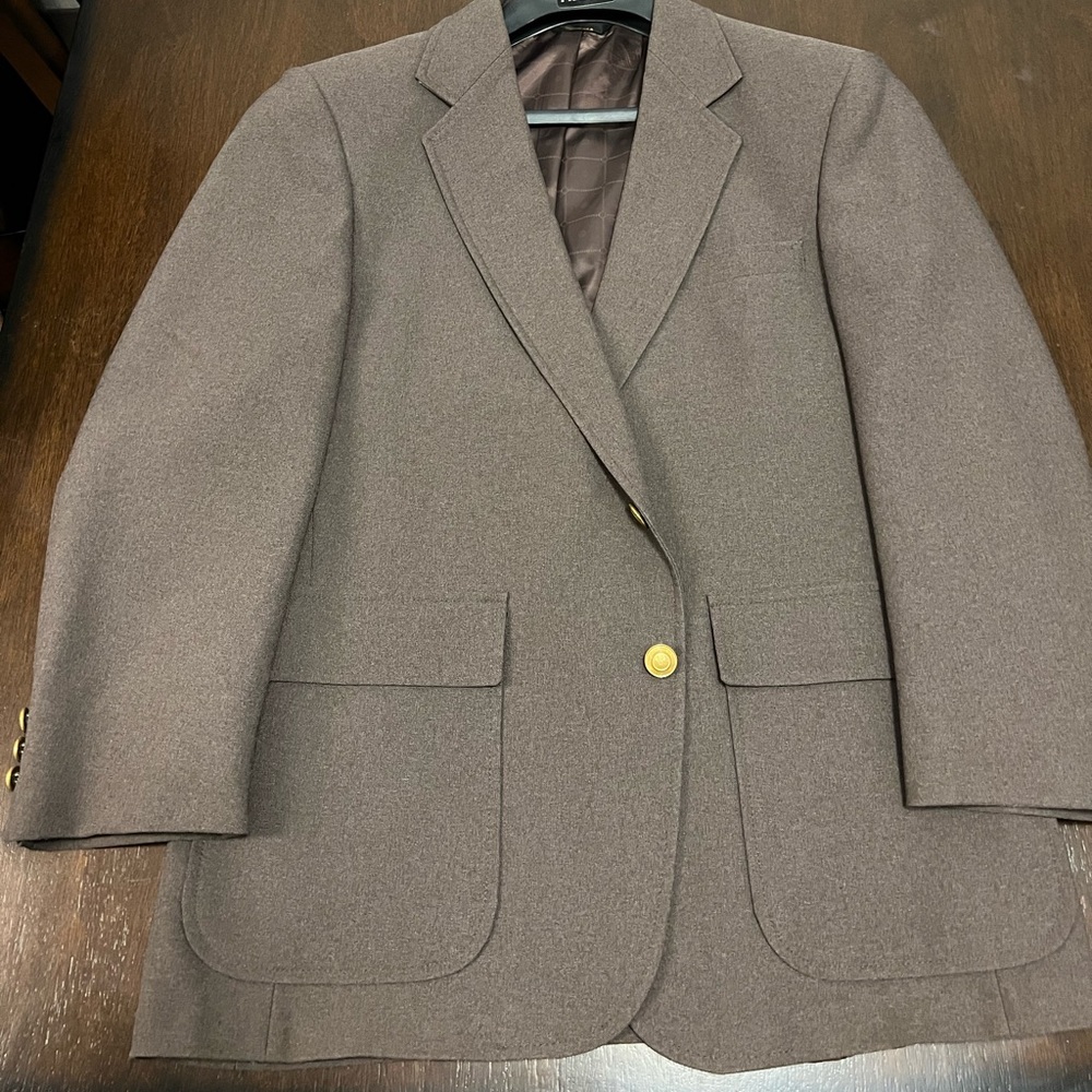 42 S Perma- Prest Classic Collection Suit